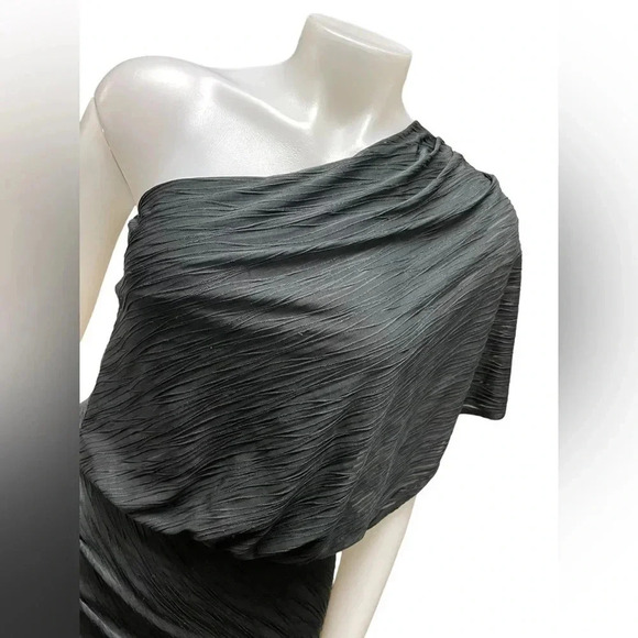 Le  Chateau Black Open Arm Dress Size Small - Picture 3 of 8